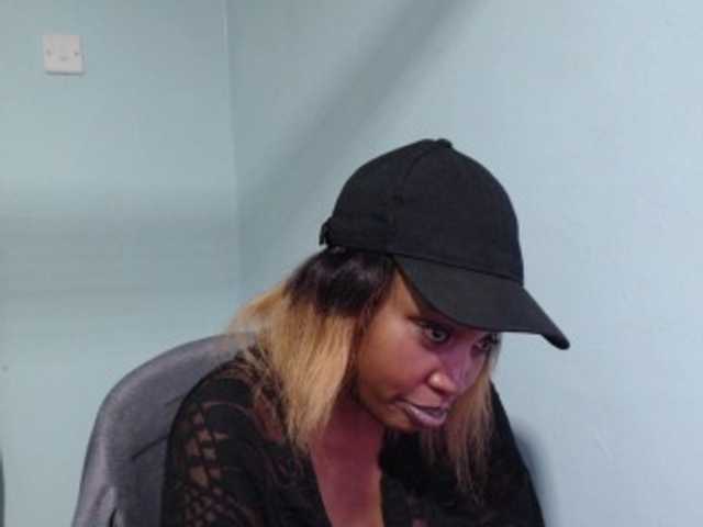 Nightnurse26 live cam on BongaCams