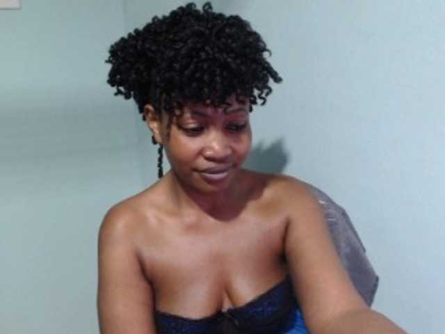 Nightnurse26 — live female cam