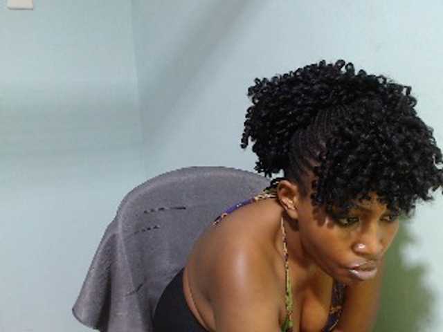 Nightnurse26 live cam on BongaCams