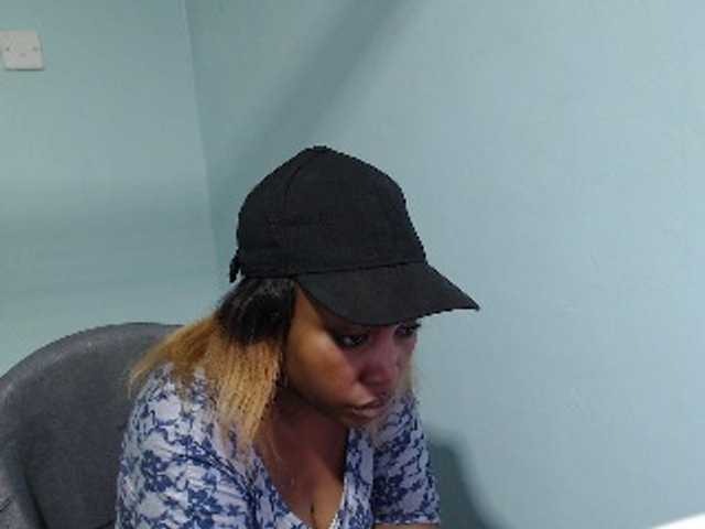 Nightnurse26 live cam on BongaCams