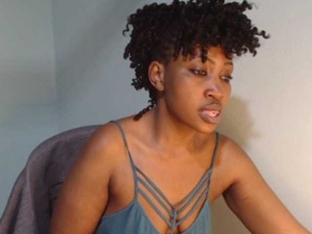 Nightnurse26 live cam on BongaCams