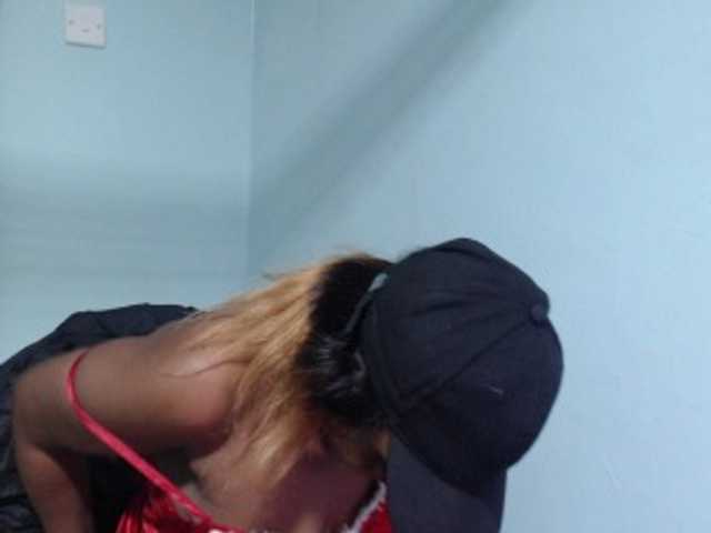 Nightnurse26 live cam on BongaCams