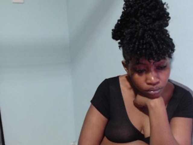 Nightnurse26 live cam on BongaCams