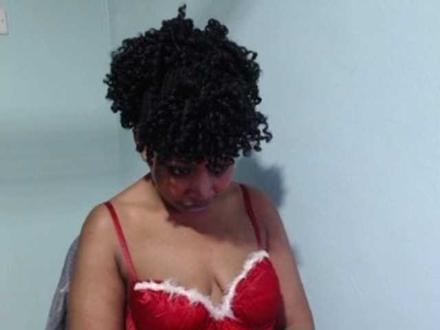 Nightnurse26 live cam on BongaCams