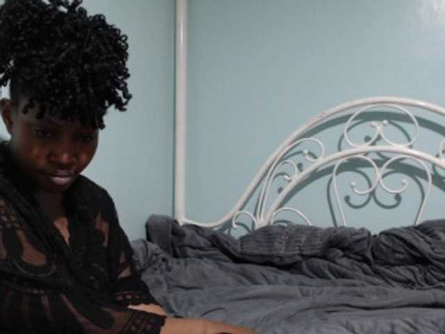 Nightnurse26 live cam on BongaCams