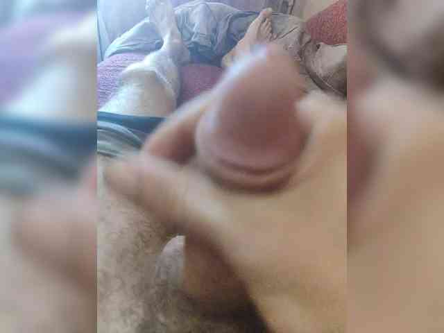 Speedyfukallez's cam show statistics and live stream