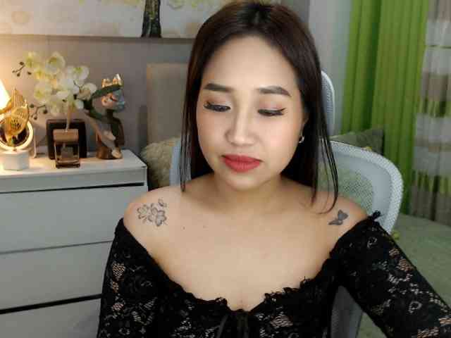 SamanthaSaintz webcam