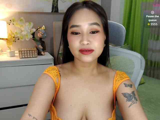 SamanthaSaintz webcam