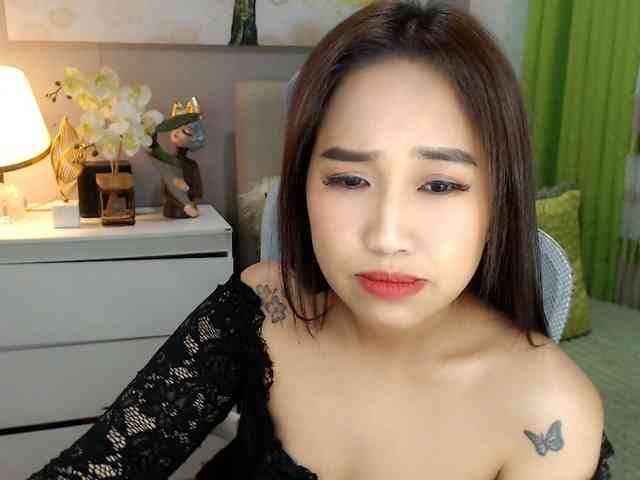 SamanthaSaintz webcam
