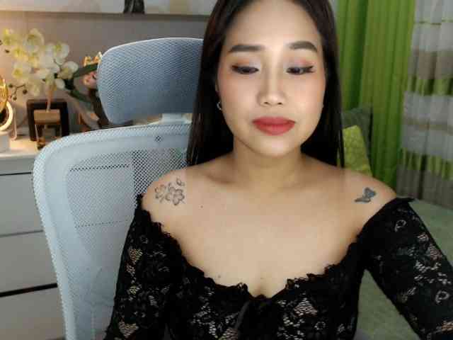 SamanthaSaintz webcam