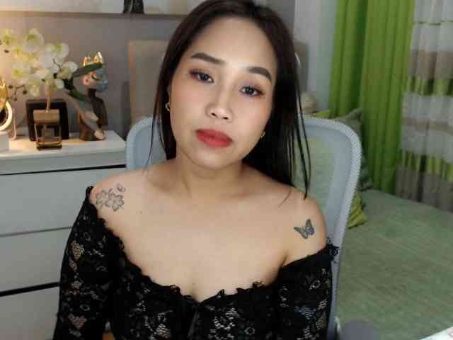 SamanthaSaintz webcam