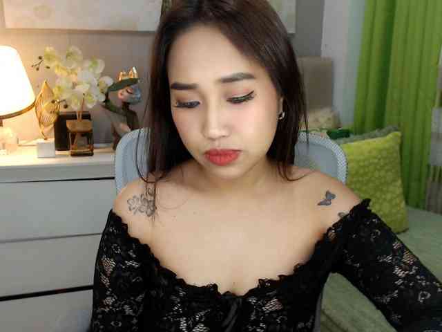 SamanthaSaintz webcam