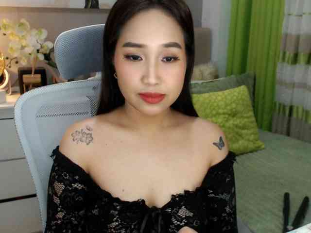 SamanthaSaintz webcam