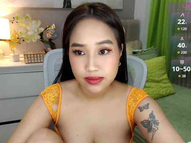 SamanthaSaintz webcam