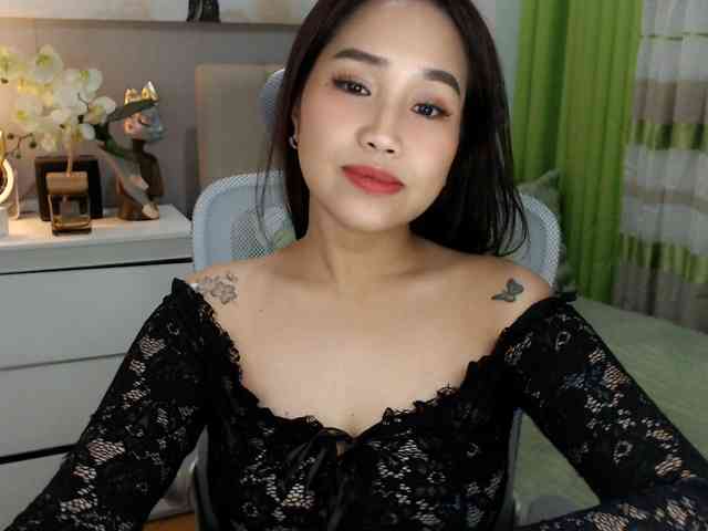 SamanthaSaintz webcam