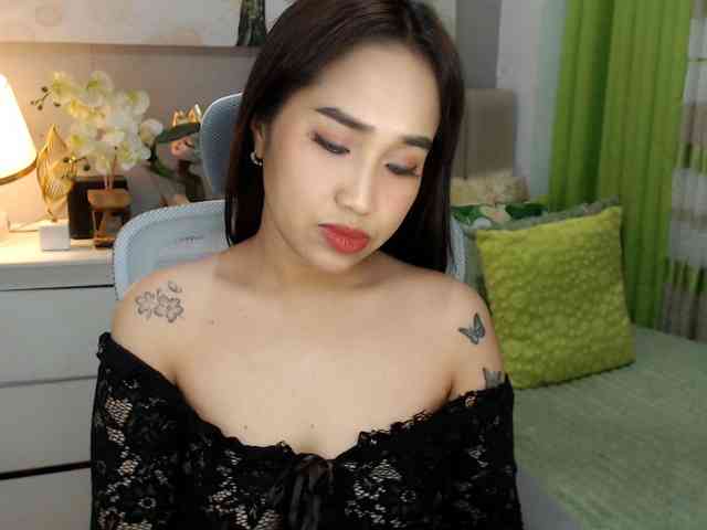 SamanthaSaintz webcam