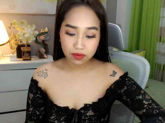 SamanthaSaintz webcam