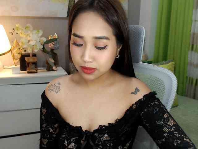 SamanthaSaintz webcam