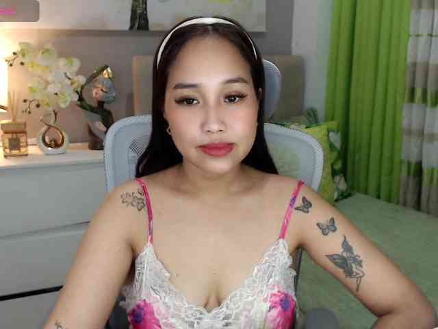 SamanthaSaintz webcam