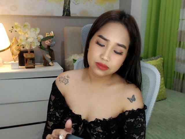 SamanthaSaintz webcam