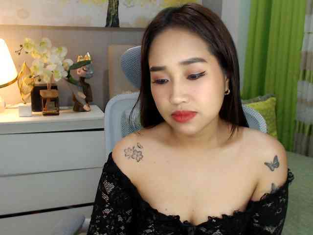 SamanthaSaintz webcam