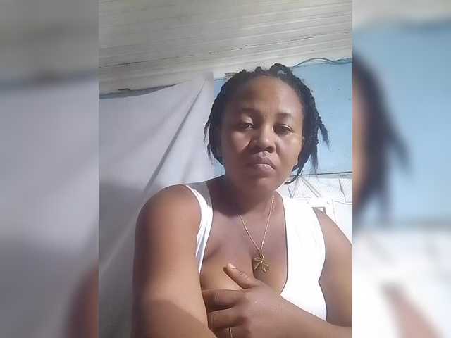 RaJeanne