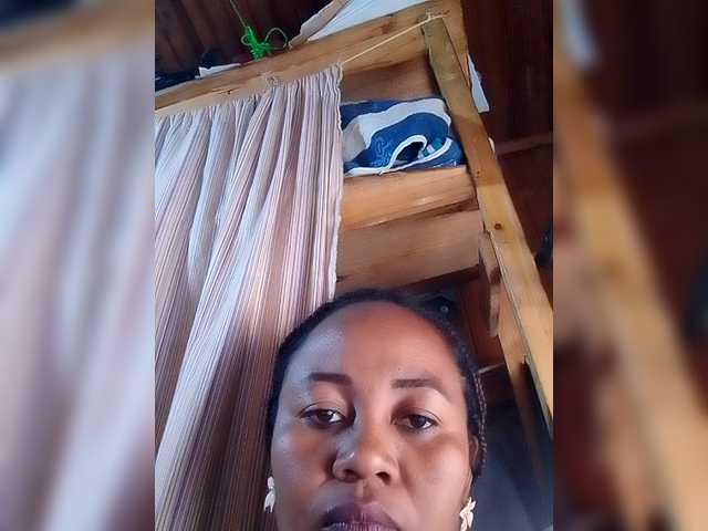 RaJeanne