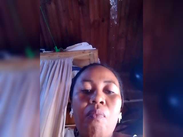 RaJeanne