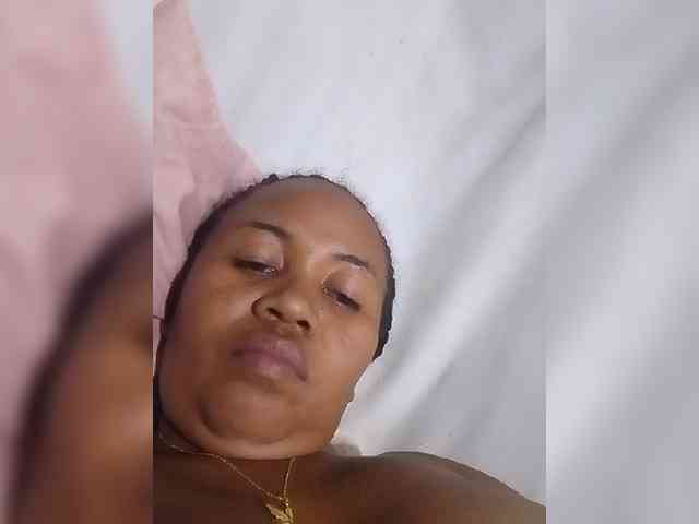 RaJeanne webcam