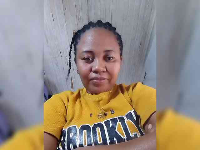 RaJeanne webcam