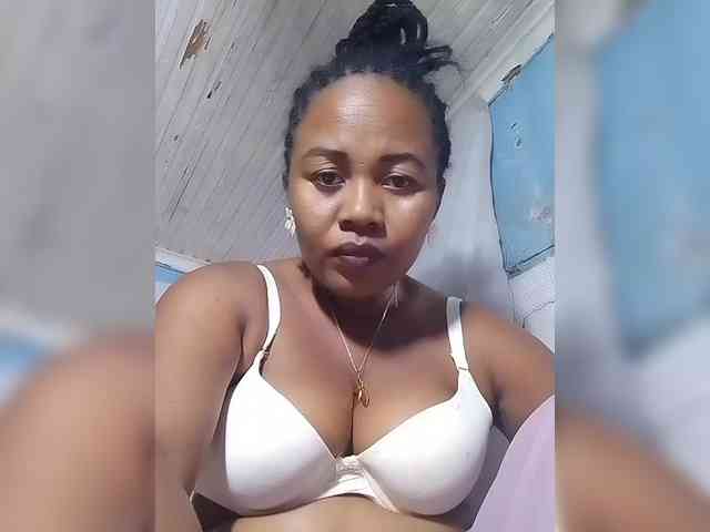RaJeanne webcam