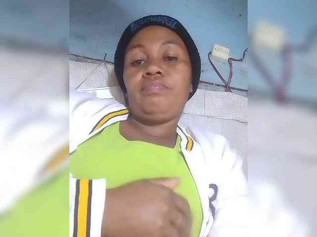 RaJeanne webcam