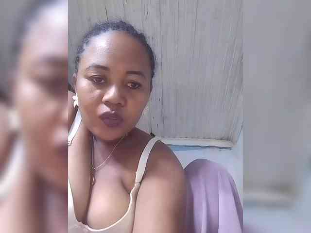 RaJeanne webcam