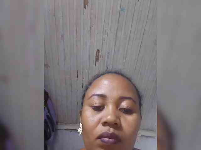 RaJeanne webcam