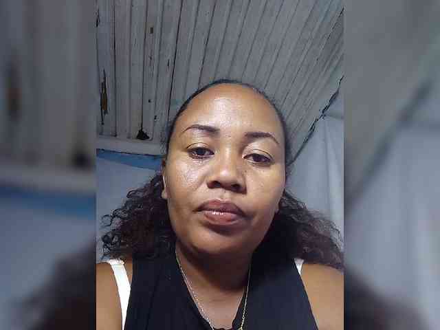 RaJeanne webcam