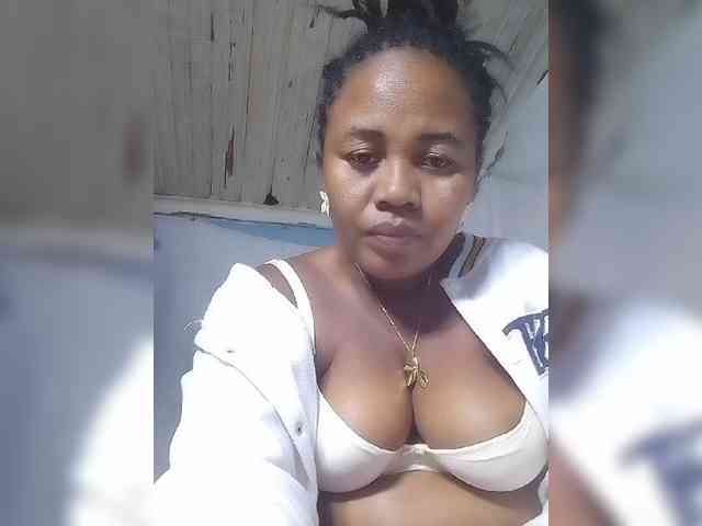 RaJeanne webcam