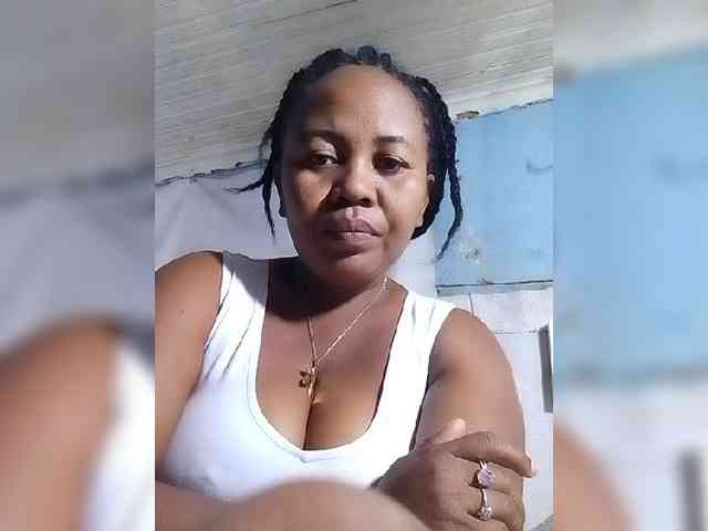 RaJeanne