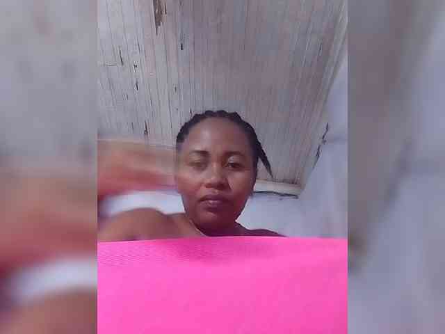 RaJeanne webcam