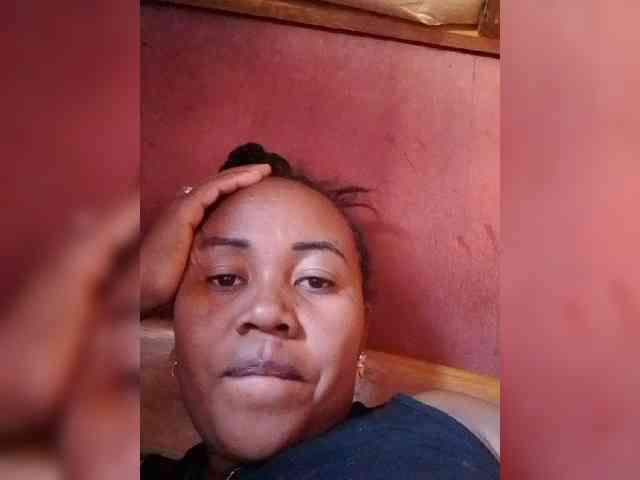 RaJeanne webcam
