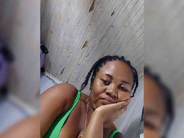 RaJeanne webcam
