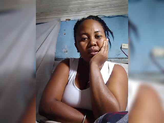 RaJeanne webcam