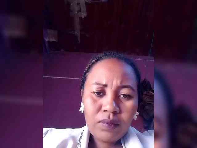 RaJeanne webcam