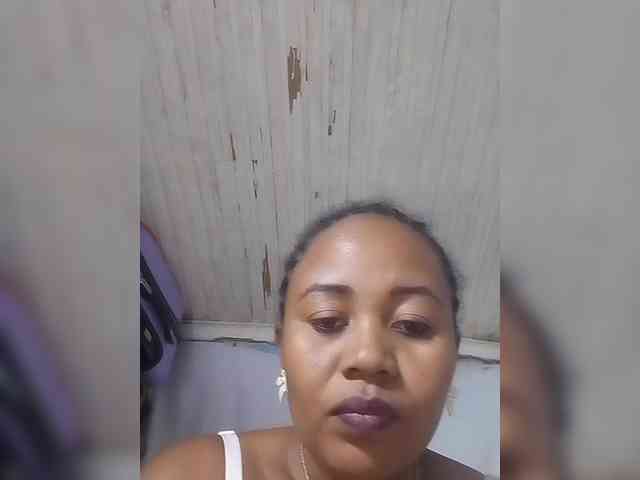 RaJeanne webcam