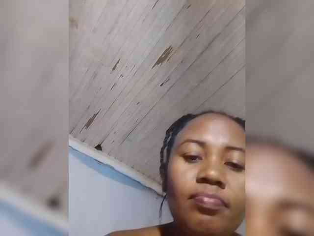 RaJeanne webcam