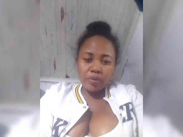 RaJeanne webcam