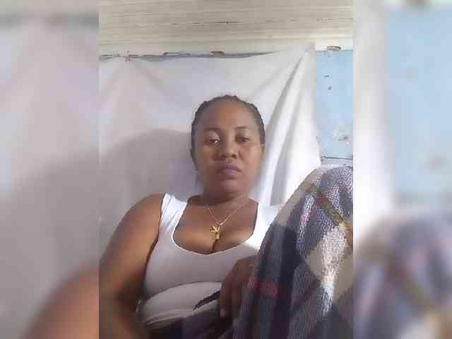 RaJeanne webcam