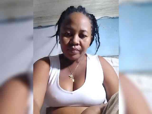 RaJeanne webcam
