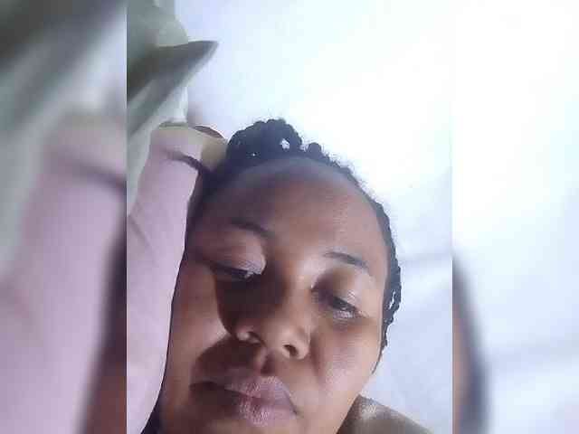 RaJeanne webcam