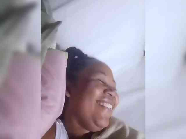 RaJeanne webcam