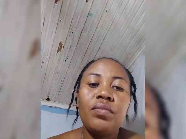 RaJeanne webcam